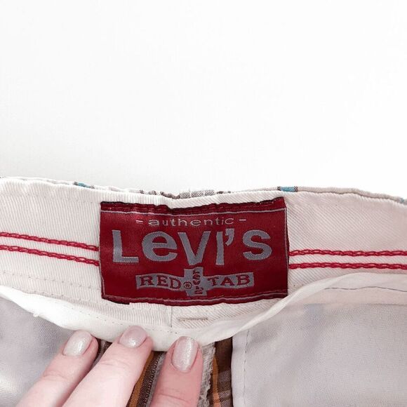 Levi's Mens Shorts Authentic Red Tab Plaid Pattern Zip Casual Multicolored Sz 31 - Picture 3 of 9